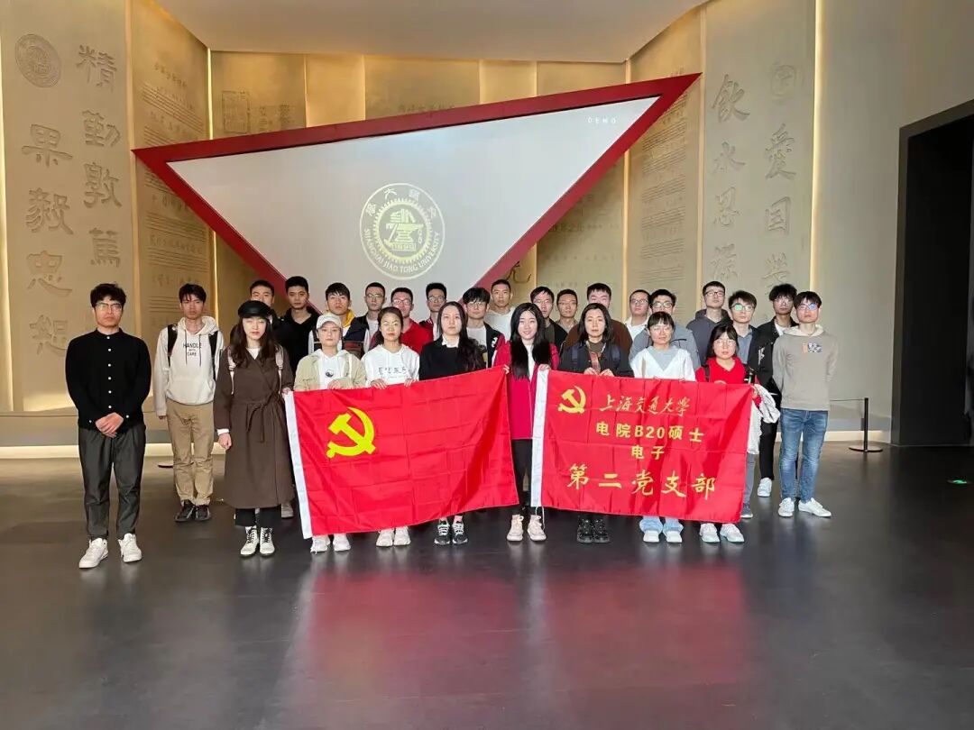 1620013365516006275.jpeg E65DE048-86BB-47F6-BB21-F98E54B5D869.jpeg