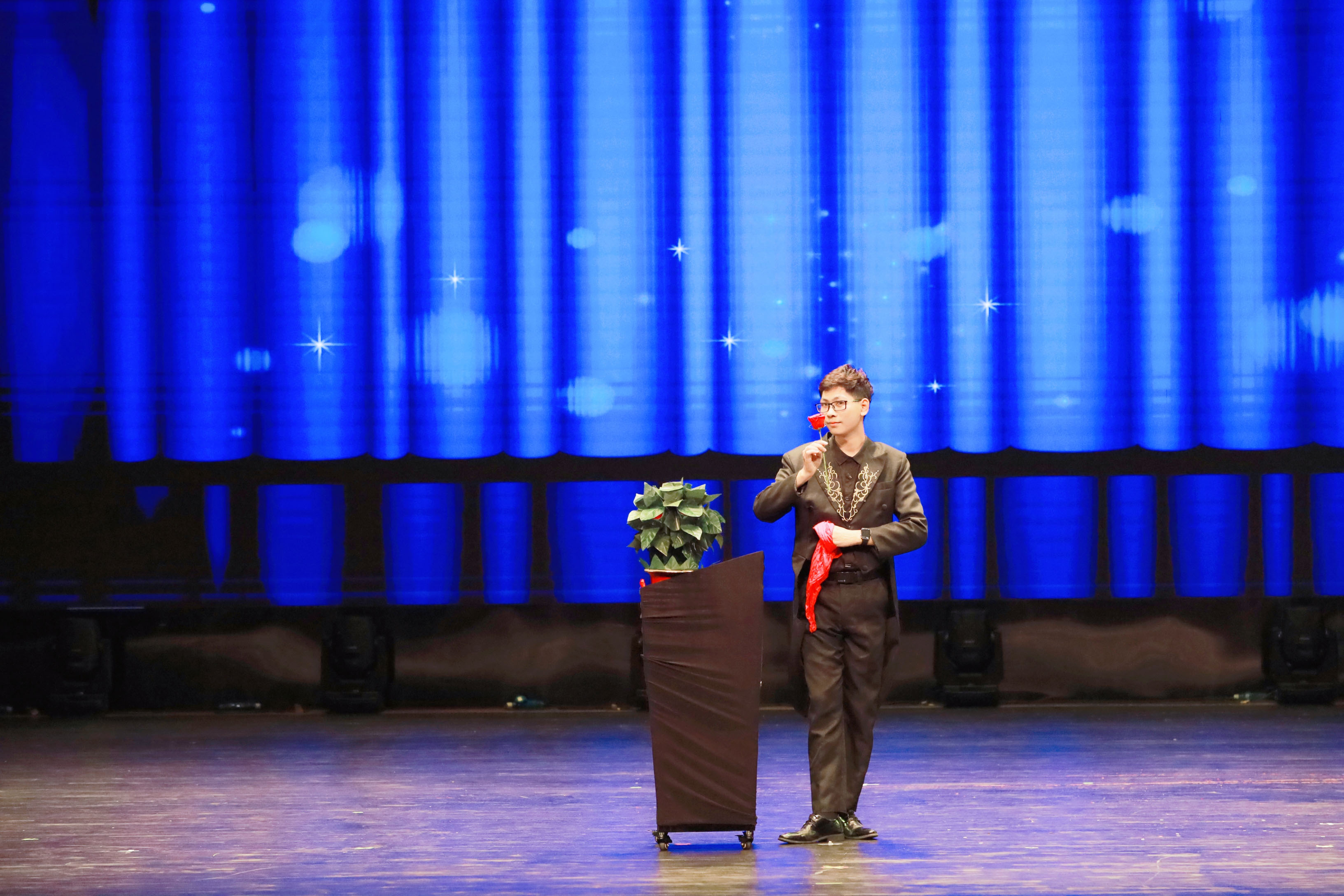 1634216358630057009.jpg 11.jpg