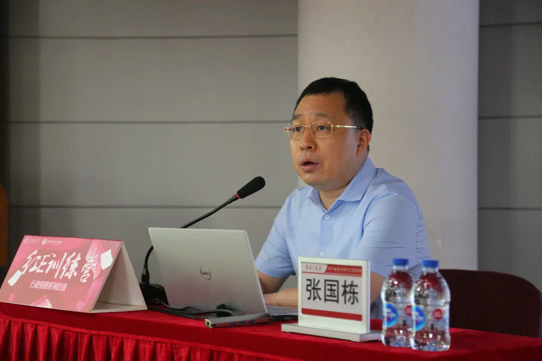 1657286682731040420.gif 4().gif