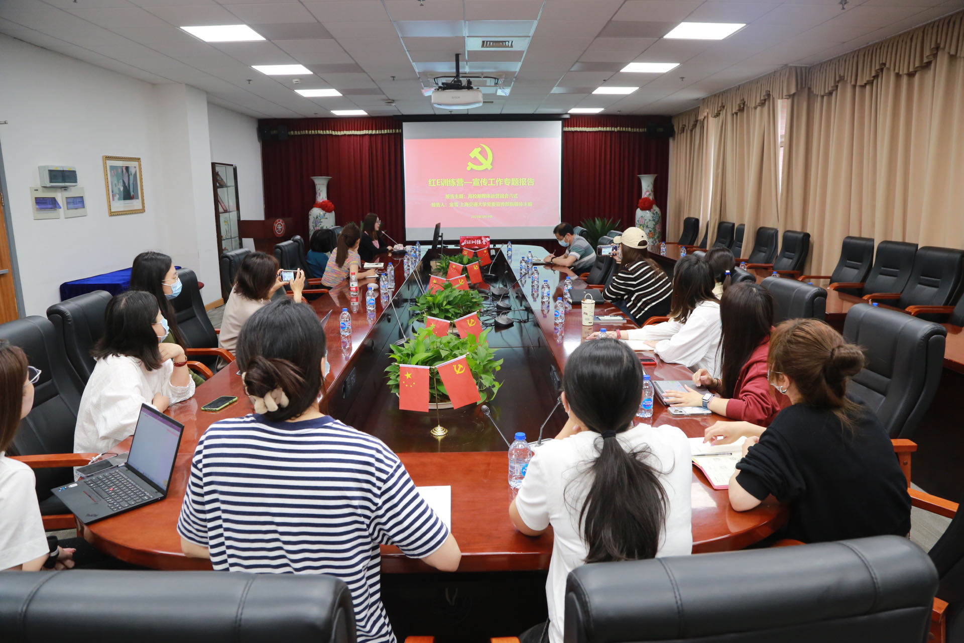 d6afe7f51af6afd0502fed819e66d01.jpg d6afe7f51af6afd0502fed819e66d01.jpg