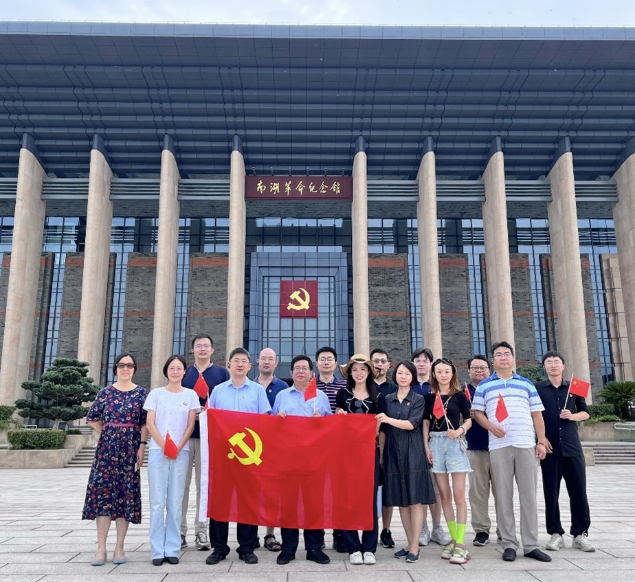 图片5.jpg 图片5.jpg