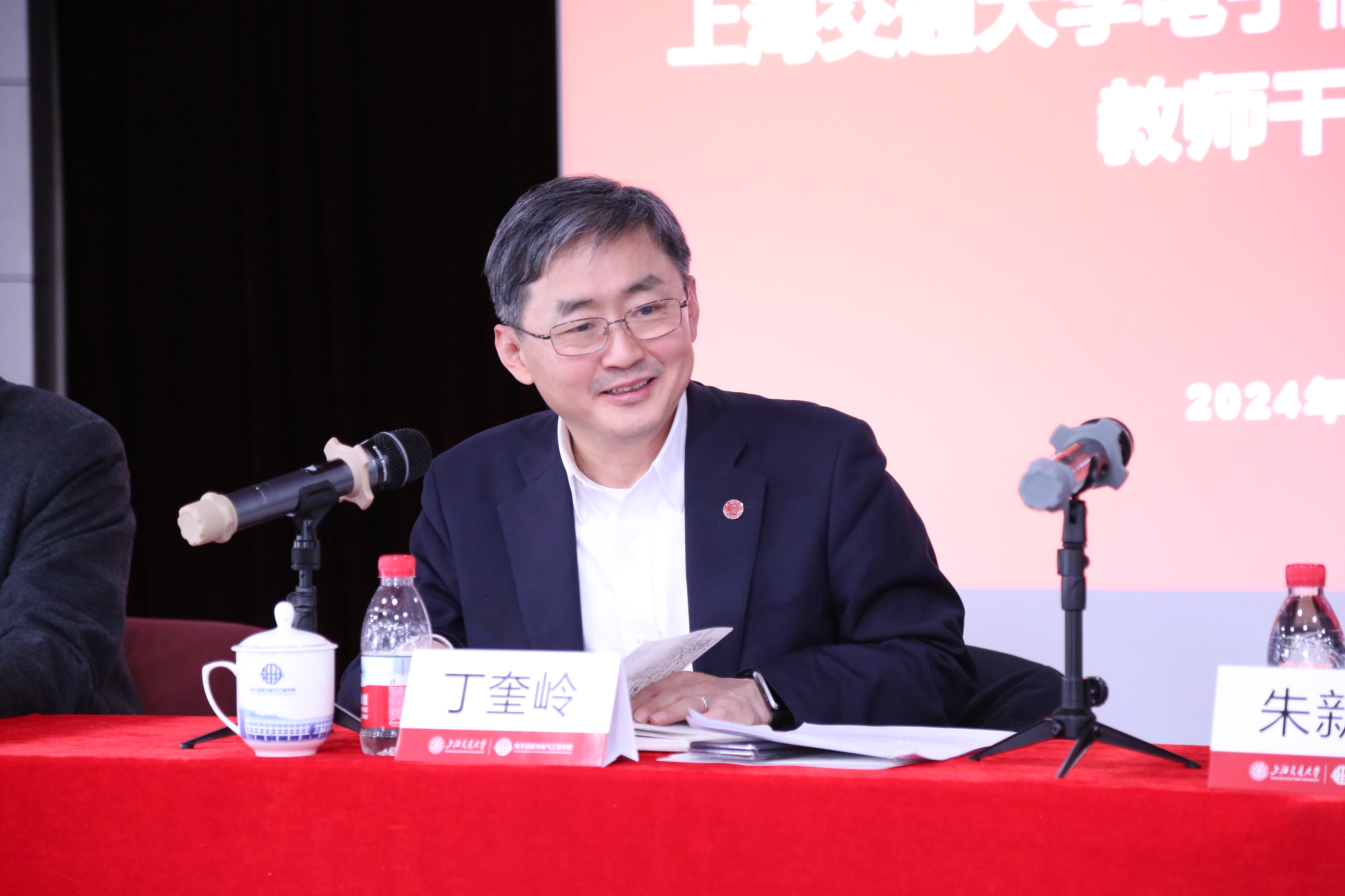 6G3A7085.jpg 6G3A7085.JPG