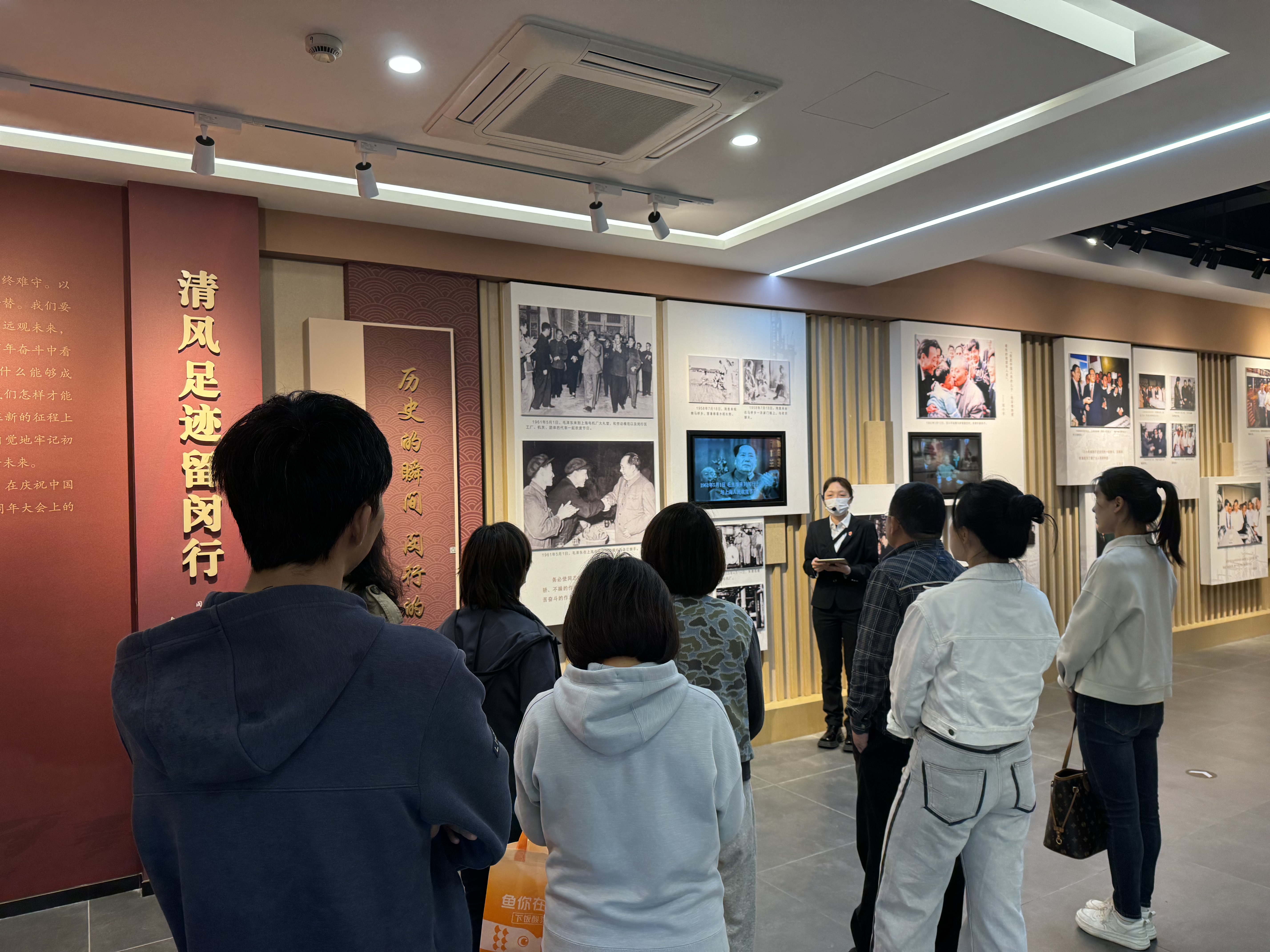 图片2.jpg 图片2.jpg