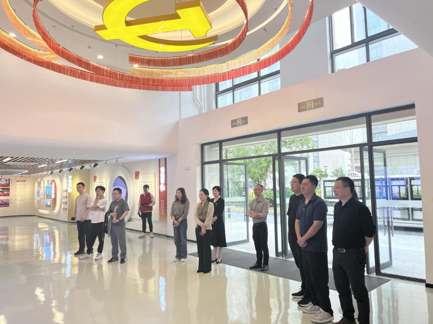 图片4.png 图片4.png