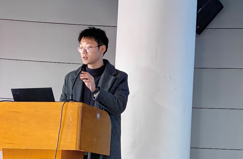 图片4博士研究生苟凡棣代表中国自动化学会上海交通大学学生分会执行委员会发言.jpg 图片4博士研究生苟凡棣代表中国自动化学会上海交通大学学生分会执行委员会发言.jpg